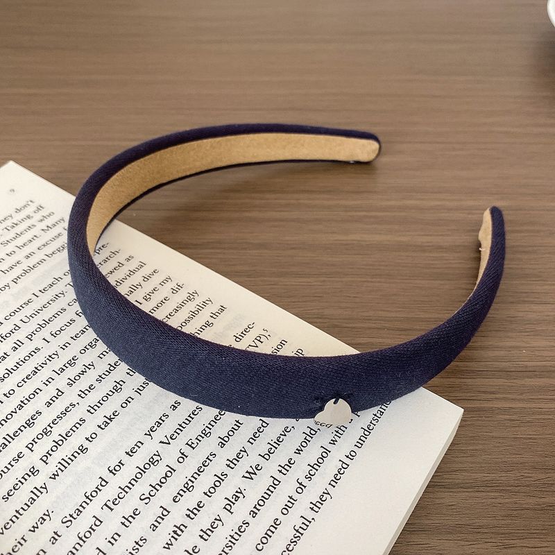 Neues, hochwertiges, gestricktes Haarband im französischen Stil mit Herzanhänger, dünnes Haarband für Frauen, Internet-Promi-Haar-Accessoire zum Waschen des Gesichts_voghion.com