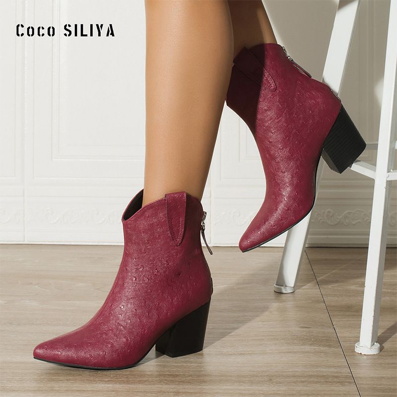 Women's Black Pointed Toe Chunky Heel Ankle Boots - Fashionable Bare Booties For Autumn/Winter_voghion.com