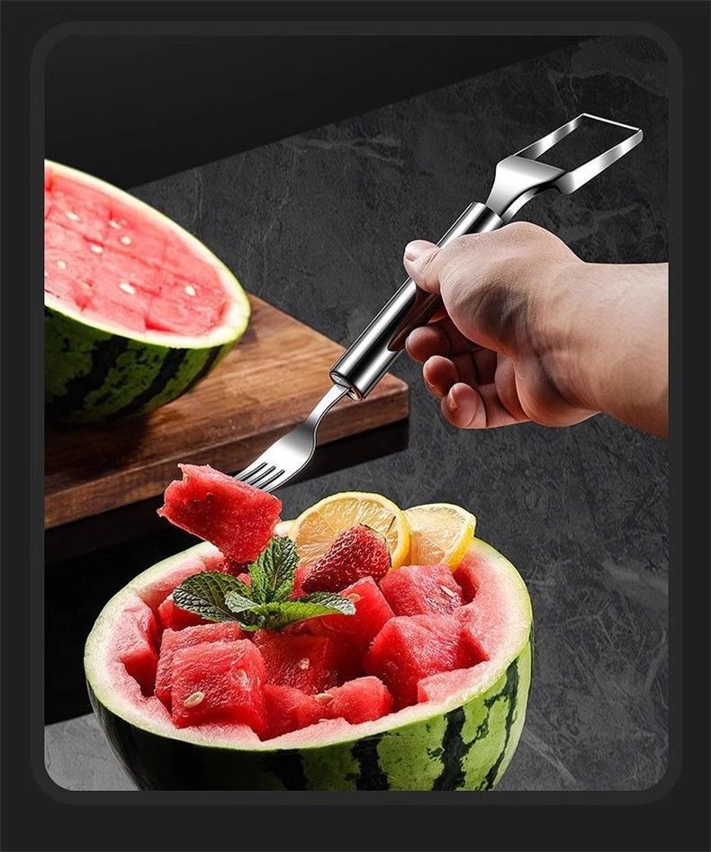 Wassermelonenschneider aus Edelstahl – 4-in-1-Multifunktionsschneider, Würfelschneider, Kugelausstecher und Serviergabel für die Küche zu Hause (leicht zu greifen, spülmaschinenfest)_voghion.com