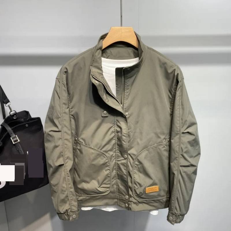 Herren-Arbeitsjacke für den Frühling – trendiger Stehkragen-Reißverschlussmantel, Slim Fit, lässige Streetwear mit Knopfdetails (Schwarz/Grün, M-3XL)_voghion.com
