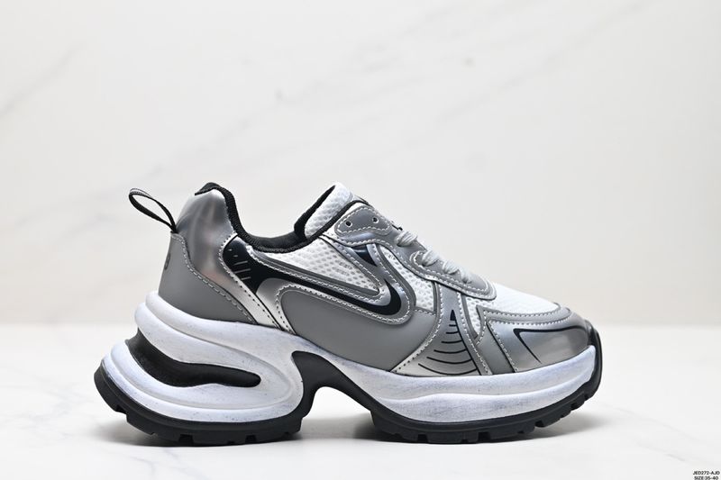 Lusi stesso stile ~ Nuove scarpe versatili con suola spessa da papà da donna, primavera 2025, adatte per invecchiare, lucidare e aumentare l'altezza._voghion.com
