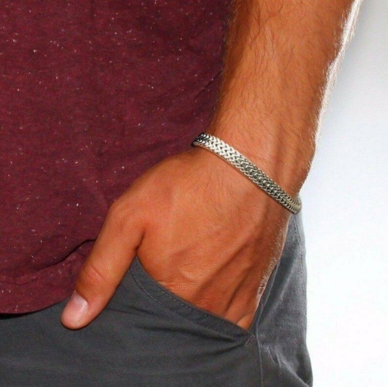 Neues Herrenarmband aus Edelstahl, Schmuck, personalisierte Geschenke, dreifarbiges optionales personalisiertes Bettelarmband für Herren_voghion.com