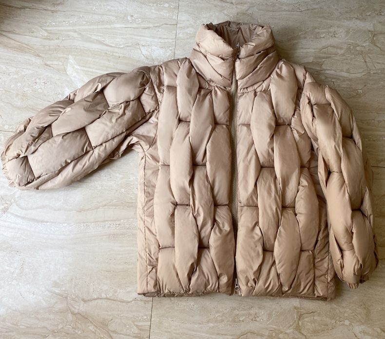 Daunenjacke mit Stehkragen im Streetstyle für Damen, lockere Passform, Partnerjacke, dicker Wintermantel aus geflochtener Baumwolle._voghion.com