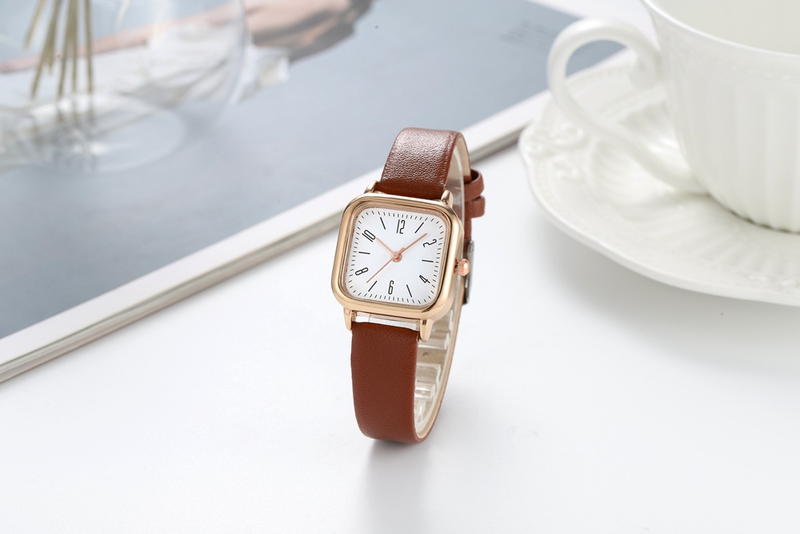 Orologio da donna alla moda, nuovo stile Instagram, serie Sen, moda digitale, minimalista, quadrato, con cintura per studenti, quadrante piccolo_voghion.com