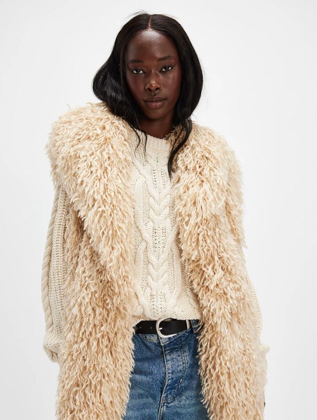 Women’s Faux Fur Vest – Trendy Winter & Autumn Layering Staple (Olive/Black/Apricot, S-XL)_voghion.com