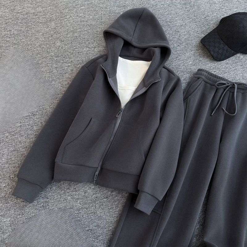 Ensemble sweat à capuche minimaliste – Pull premium + Pantalon large et débardeur superposé (S-XXL, mélange de coton effet nuage, esthétique monochrome)_voghion.com