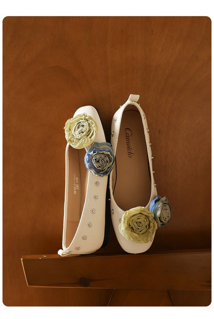 Cameido Women's Eco-Friendly PU Casual Shoes - Square Toe, 1CM Heel, Non-Slip Rubber Sole - Silver & Beige_voghion.com