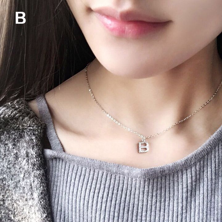 2025 Nuovi arrivi Argento Colore Piccolo A-Z 26 Lettere dell'alfabeto Iniziali Nome Collana con ciondolo con zircone lucido per ragazze Miglior regalo S-N364_voghion.com