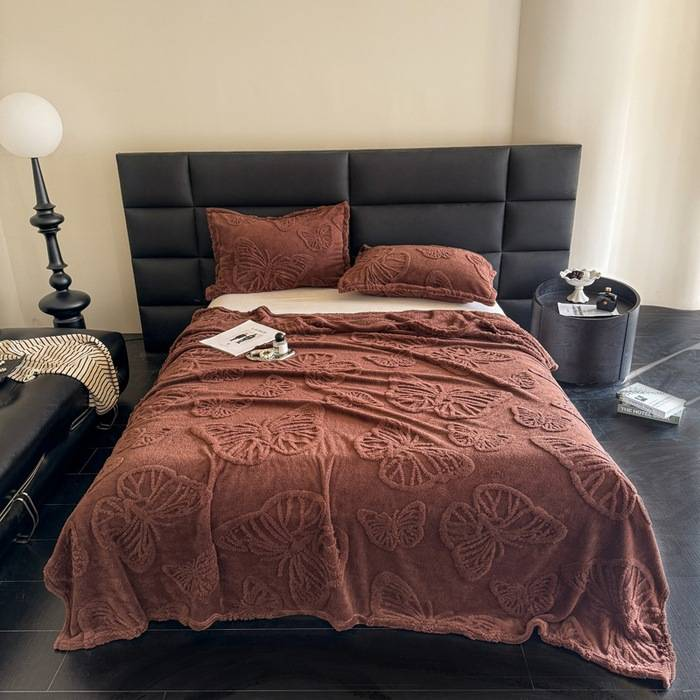 Taft Reine Farbe Samt Jacquard Multifunktionale Decke Schmetterling Stil Verdickt Bett Blatt Geschenk_voghion.com