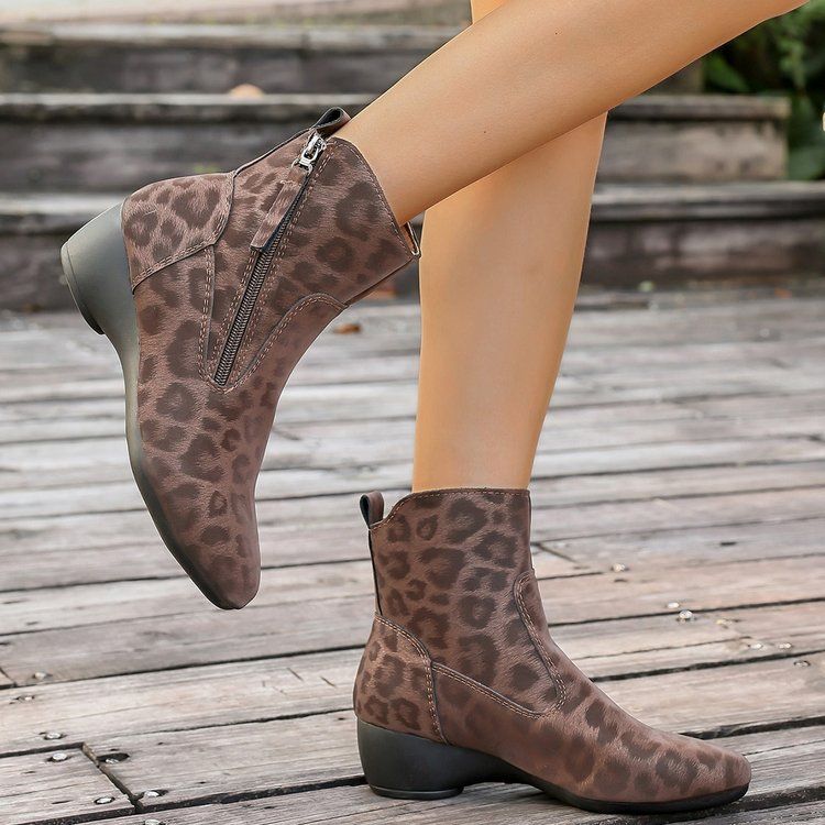 Women's Leopard Print Ankle Boots With Side Zipper Design And Thick-heeled Anti-slip Soles. Fashionable And Versatile Styles_voghion.com