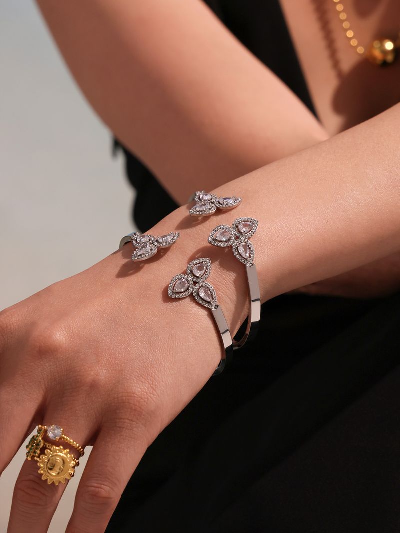 Women's Jewelry High Quality 5A Zircon Water Drop Petal Open Bracelet Stainless Steel Furnace Vacuum Plating Bracelet_voghion.com