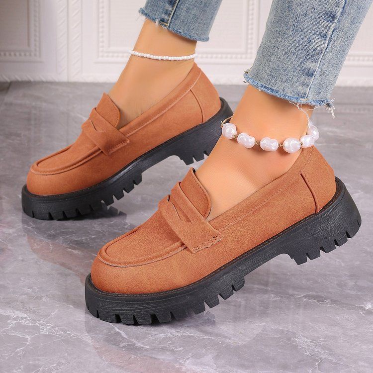 2025 Spring New Le Fu Comfortable And Casual British Style Coarse Heel Thick Bottom Set Large Women's Shoes_voghion.com