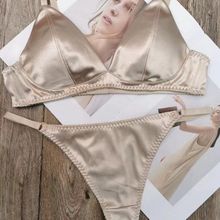 Damen Dessous Dreieck Cup ohne Stahlring Kleine Brust Sexy Push Up Dünne Glatte Unterwäsche BH-Set_voghion.com