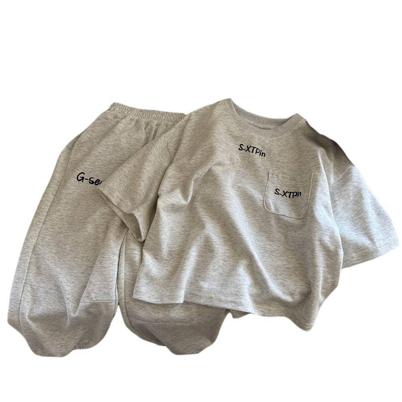 Conjunto deportivo de verano para niño: sudadera con capucha de manga corta y pantalón deportivo moderno (3-8 años, 100-140 cm), algodón suave y cómodo, ropa informal._voghion.com