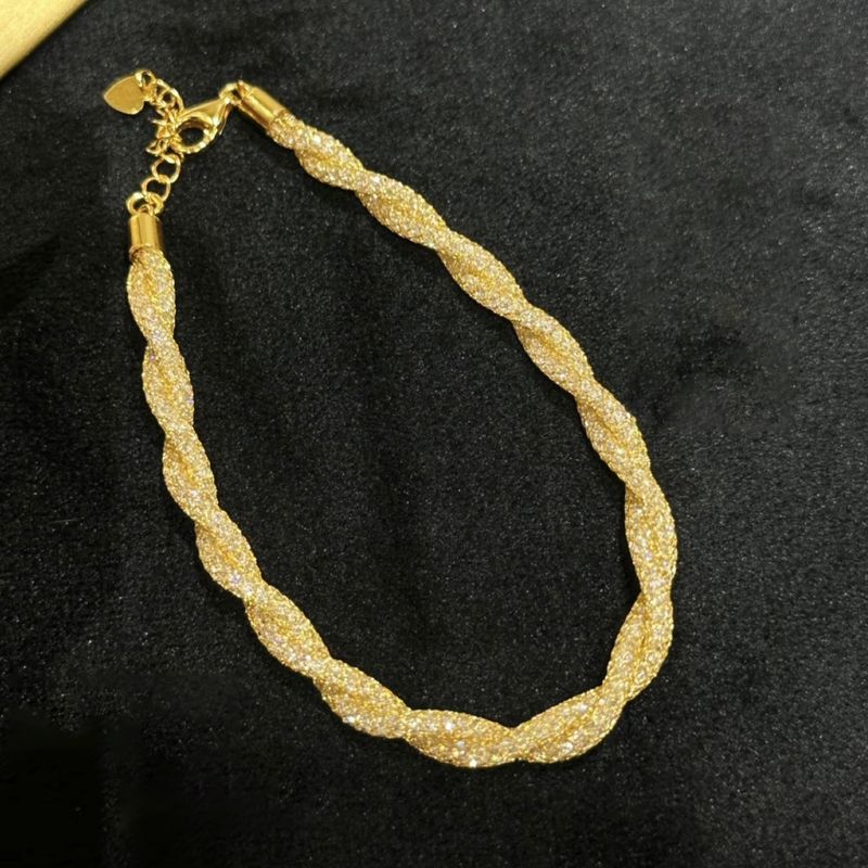 European And American Style Grid Zircon Twisted Vintage High-end Feel Bracelet Light Luxury Simple Fashion Personality_voghion.com