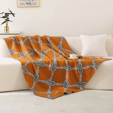 Knit Throw With Creative Knot Design - Premium Airplane Blanket For First Class & Home 150x200cm Ultra-Soft Ac/Nap Use_voghion.com