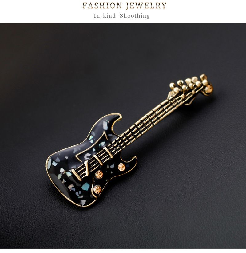 Mode im britischen Stil Unisex Gitarre Brosche Vielseitige Instrument Shell Blume Pin_voghion.com