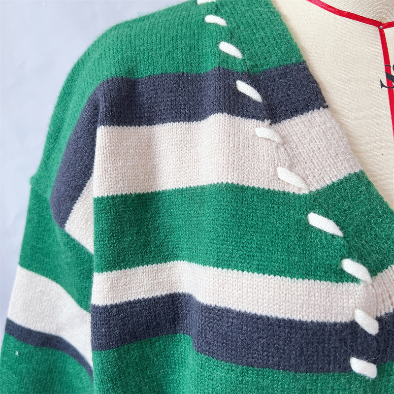 Autumn and winter new camouflage striped hand hooked rope single-breasted long-sleeved knitted cardigan sweater_voghion.com
