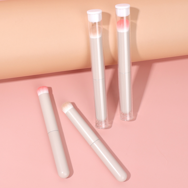 Mehrzweck-Lippenpinsel, Concealer, Highlighter, dunkler Kreis, Fleck, Concealer, Lippenstift, Lidschatten, detailliertes Make-up_voghion.com