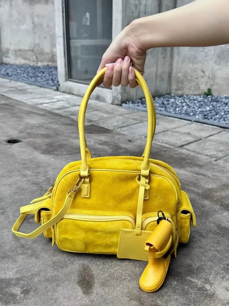 2025 Net Red Boston Paket mit modischen Wildleder-Schultertaschen mit mehreren Fächern und gelber Bowlingtasche 250318_voghion.com