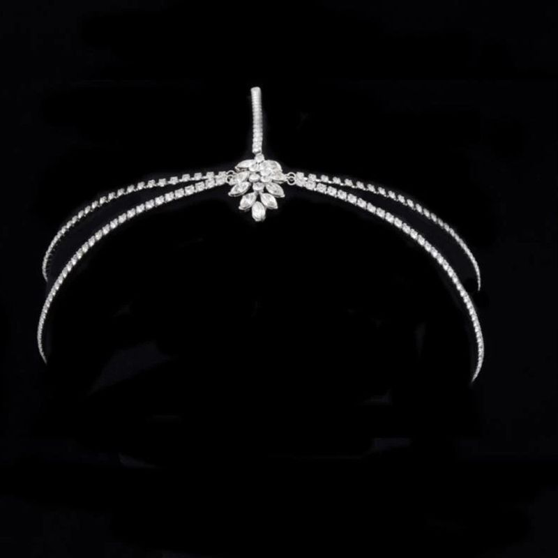 gioielli davanti e dietro con doppia catena in zircone, copricapo da sposa semplice con diamanti a doppio strato_voghion.com