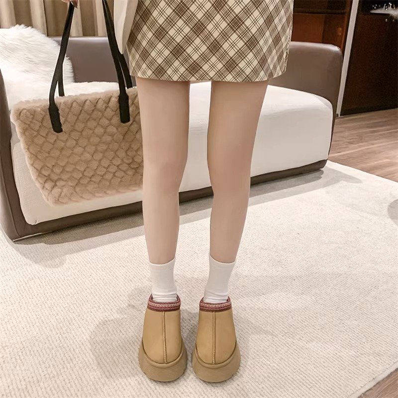 Star S Gleicher Stil Low-Top-Schneestiefel für Damen zum Hineinschlüpfen, pelzige Schuhe, Herbst- und Winter-Oberbekleidung, dicke Sohlen, Zehenkappe, Baumwollhausschuhe, trendig_voghion.com
