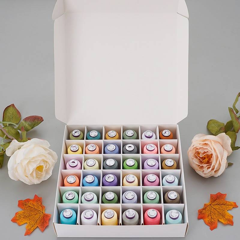 36 colori poliestere 120D filo da cucito tende tessili filo da ricamo colorato set_voghion.com