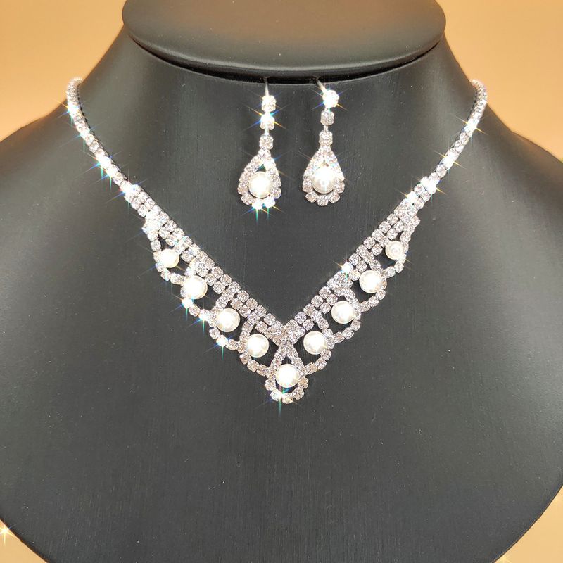 Elegant 3-Piece Pearl Jewelry Set - Necklace, Earrings & Bracelet For Wedding_voghion.com