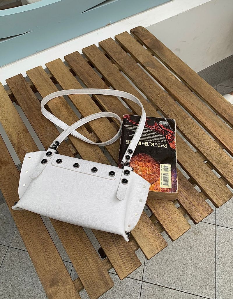 2024 nuova borsa a tracolla personalizzata Liu Ding cool girl alla moda, stile punk, di alta qualità, da donna, borsa di nicchia_voghion.com
