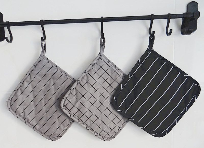Modernes, minimalistisches Ofenhandschuh- und Topflappen-Set – hitzebeständige Küchenhandschuhe mit rutschfestem Griff, geometrische Muster (16 x 26 cm)_voghion.com