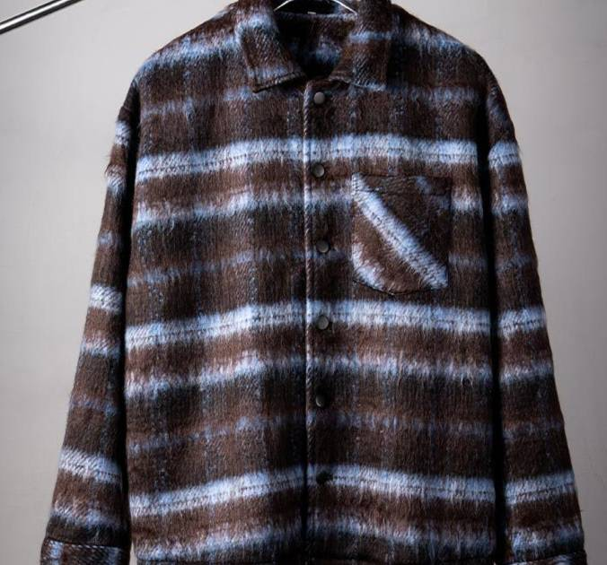 Jaqueta Camisa Xadrez Oversized Masculina – Flanela Quente de Inspiração Coreana (P-GG, Xadrez Azul/Preto/Bege)_voghion.com