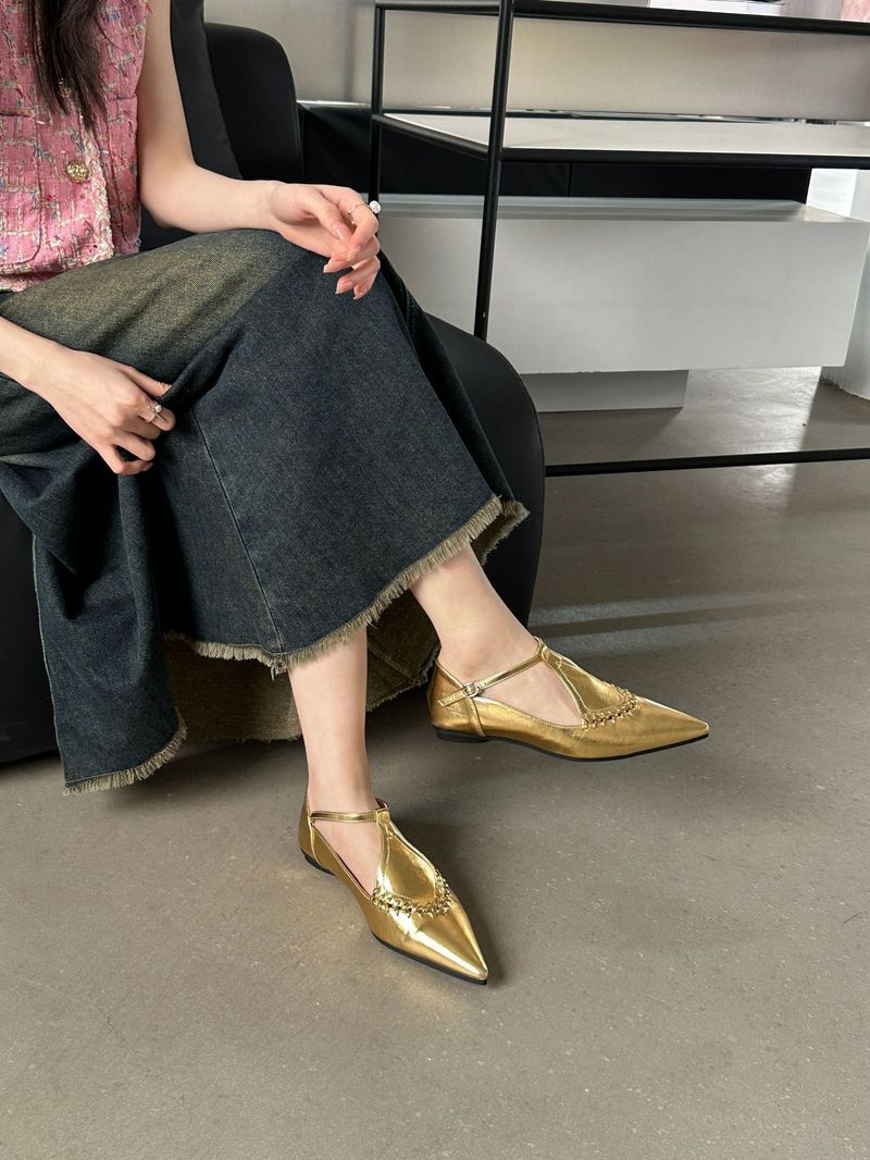Primavera/Estate 2024 Nuove scarpe basse con punta cava, a forma di T, con superficie intrecciata, con fondo morbido e tacco piatto da donna_voghion.com