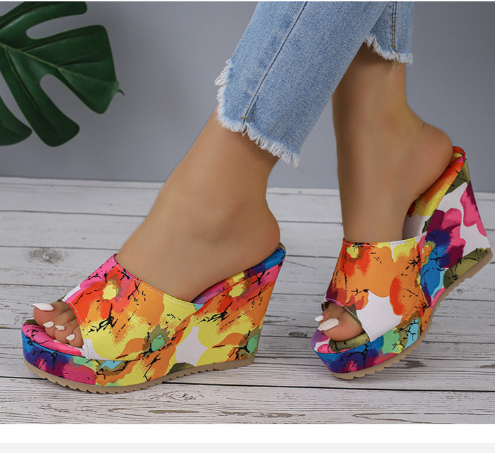 New casual fashion printed high-heeled sandals thick-soled beach women's flip flops cross-border round-toed sandals_voghion.com
