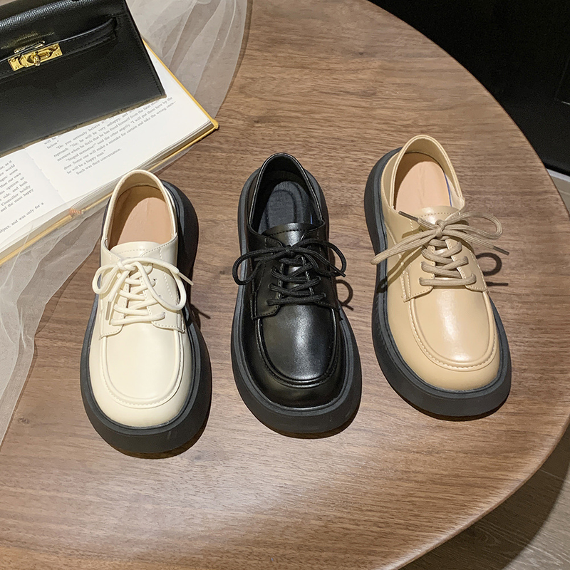 Piccole scarpe in pelle da donna stile britannico 2023 Nuova primavera ed estate studentessa testa grande retro cinturino nero fondo spesso aumento scarpe singole jk_voghion.com