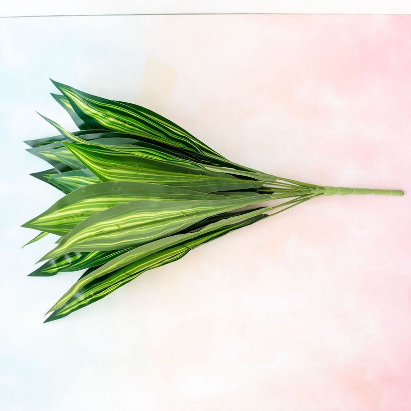 Kunstmatige bladeren kunstmatige plantenwand 18 groene taro zachte decoratie groene sculptuur accessoires buiten techniek verfraaiing_voghion.com