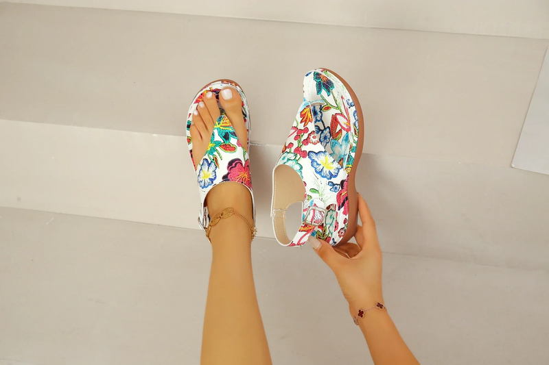 Sandali con zeppa ortopedici Sandali con tacco 2023 Estate Nuova moda Scarpe con fibbia per donna Infradito da spiaggia Zapatos De Mujer_voghion.com