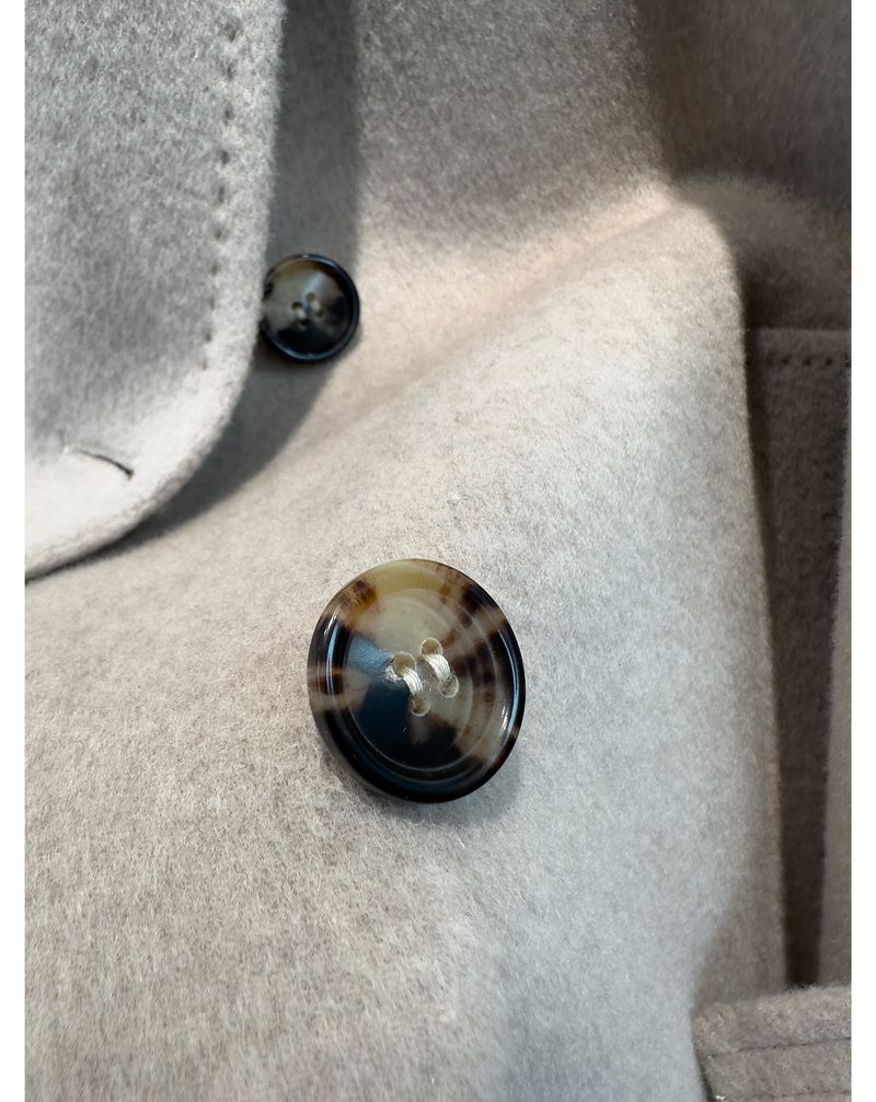 Trench double-face di lusso in misto cashmere e seta per donna – Elegante design con spalle scese, cappotto lungo aderente con drappeggio lusinghiero_voghion.com