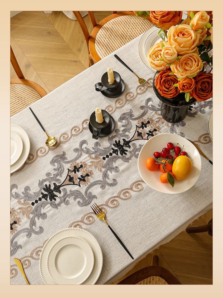 Vintage Baroque Floral Embroidered Tablecloth – Premium Linen Rectangular Table Cover For Dining & Coffee Table – Elegant White & Beige_voghion.com