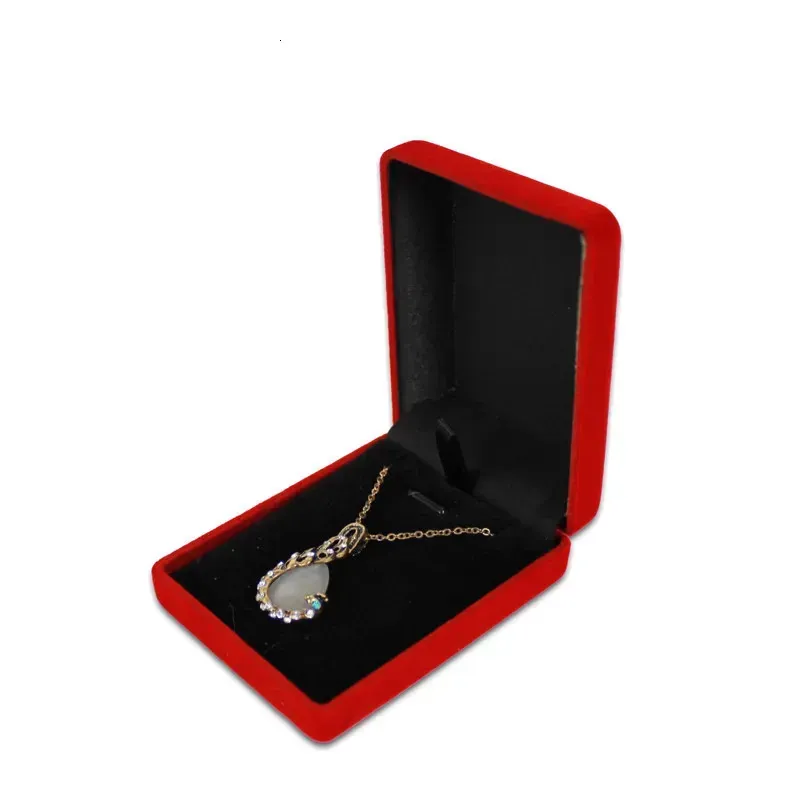 Bride Necklace Pendant Box Wholesale Quality Velvet Wedding Jewelry Gift Case Trinket Display Holder Large Earrings_voghion.com