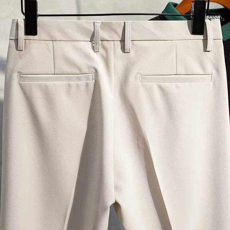 Herrenbekleidung Herren Stretch Slim-Fit Chinos - Leichte 9/4-Hose (All-Season Essential)_voghion.com