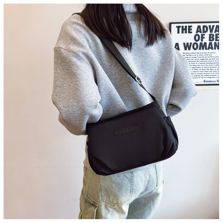 Oxford Cloth For Women, Lightweight Multi-layer Nylon Canvas, Mother's Middle-aged Women's Single Shoulder Crossbody_voghion.com