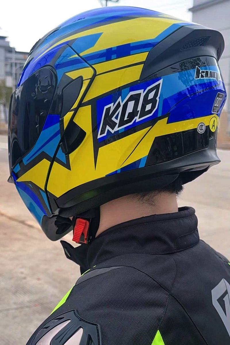 KQPB Dual Vizier Motorhelm met Bluetooth K21 - Opklapbare Integraalhelm, Lange Batterijduur, 3C Gecertificeerd, Meerdere Kleuren & Maten_voghion.com