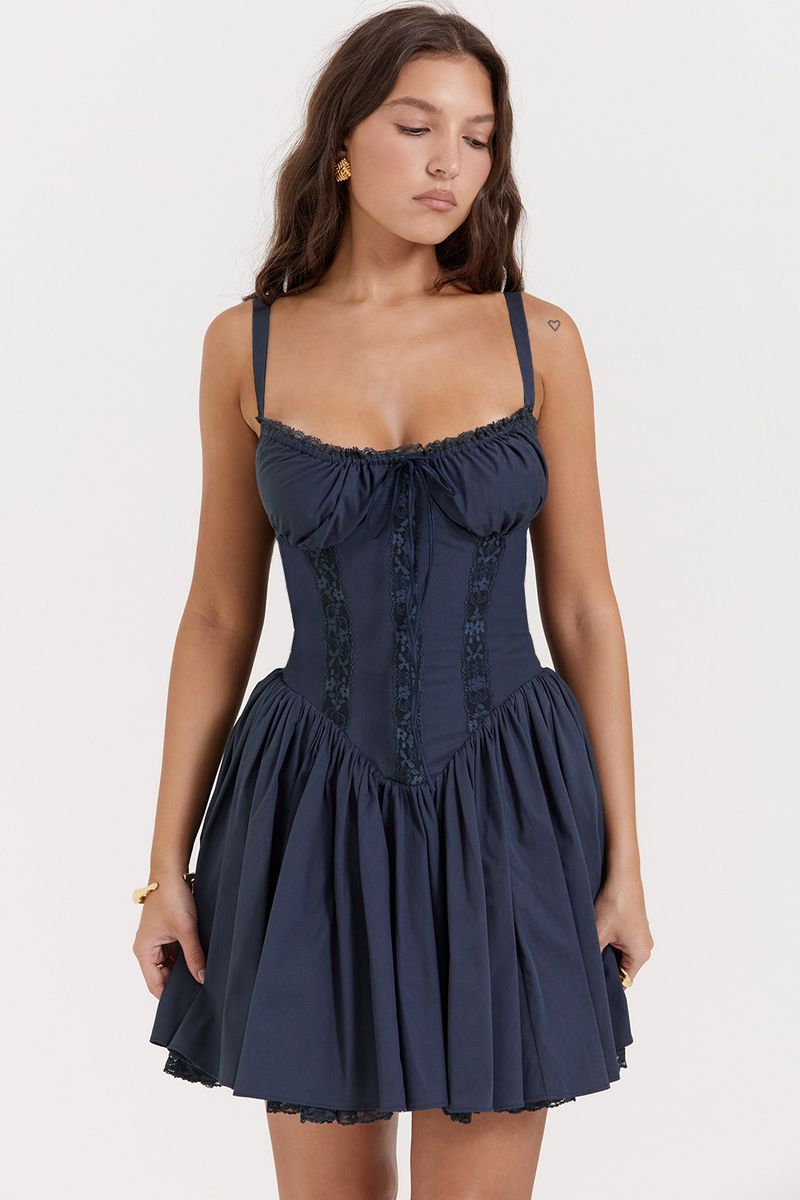 Vêtements pour femmes printemps et été sexy dentelle patchwork taille bretelles petite jupe femme_voghion.com