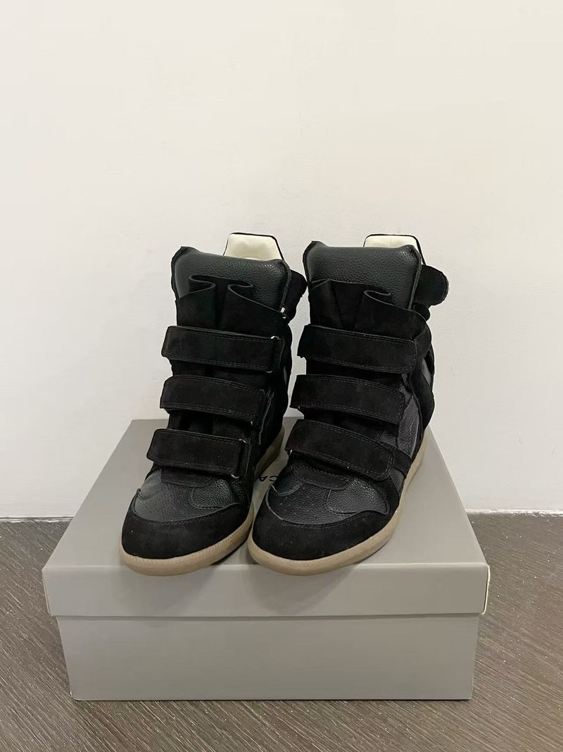 New Magic Invisible Height-Boosting Women's Shoes 8cm Wedge Heel Color-Blocked Athletic Casual Sneakers_voghion.com