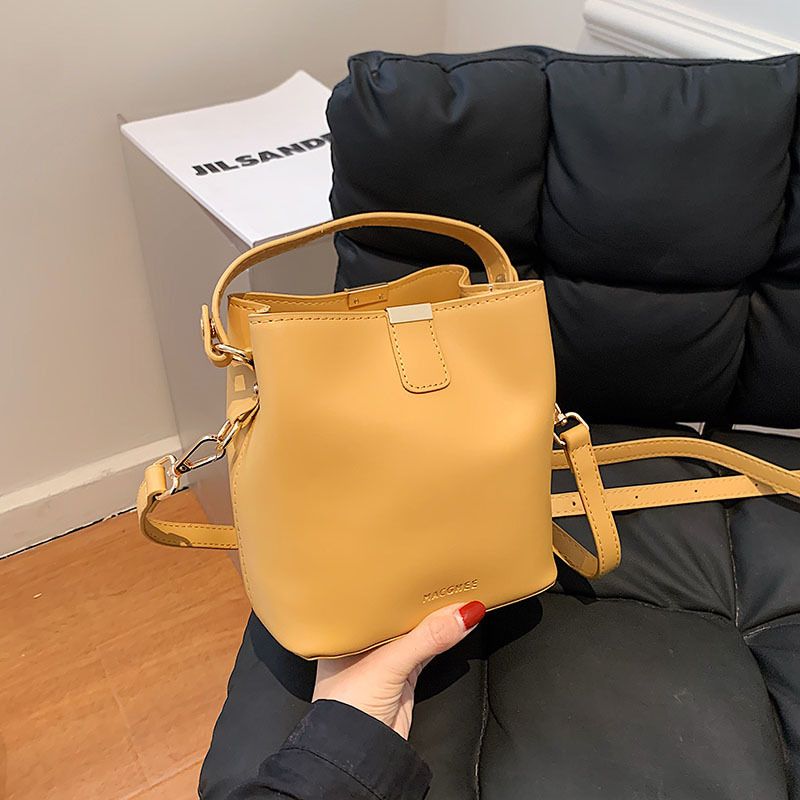 Borsa a tracolla singola da donna di alta gamma, modello 2023, per ufficio, piccola tote, morbida_voghion.com