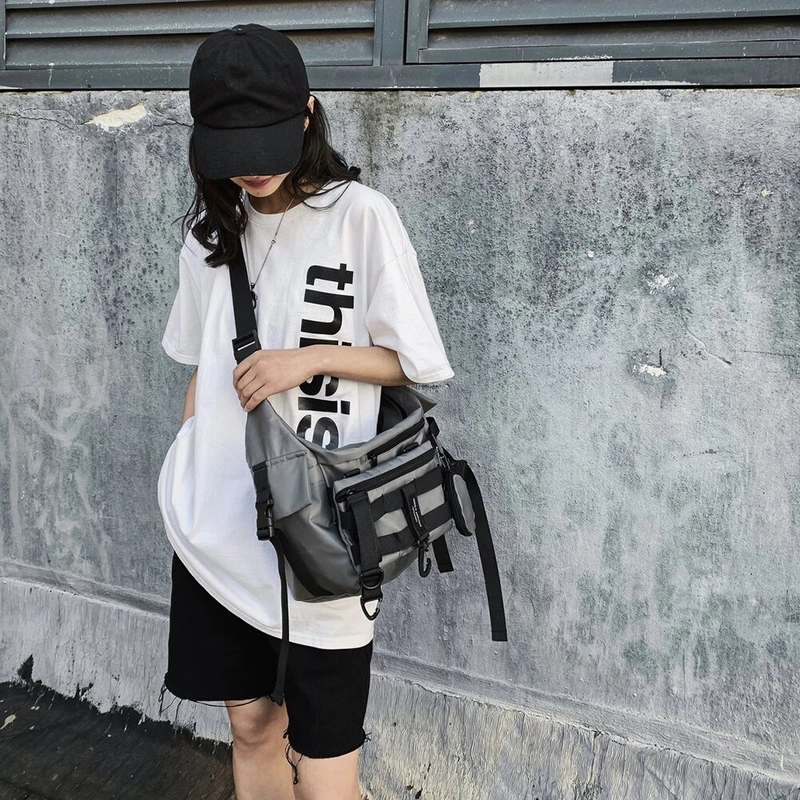Schulter Gothic Schwarz Umhängetasche Messenger Tragetaschen Für Männer Frauen Shopper Nylon Hip Hop Techwear Satchel Taille Goth_voghion.com