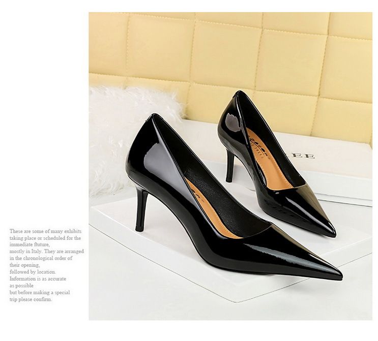 Dámské třpytivé lakované kožené lodičky na vysokém podpatku s tenkou, mělkou špičatou špičkou_voghion.com