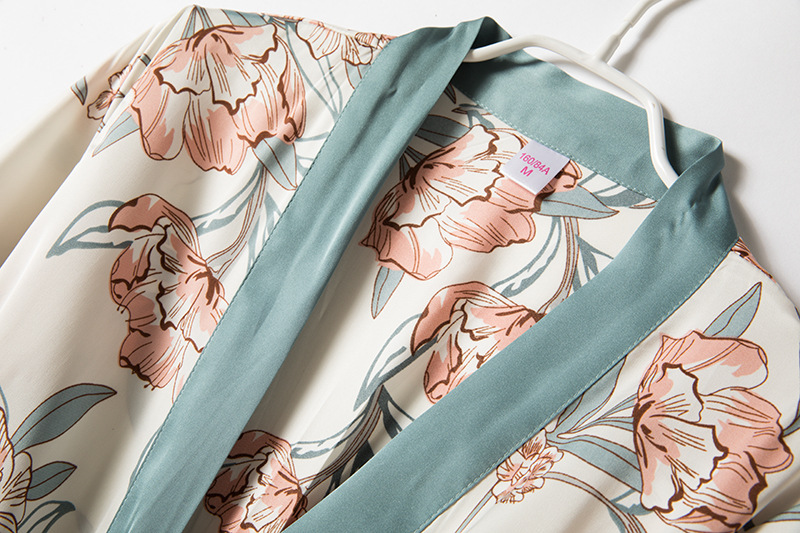 Pigiama di seta femminile Camicia da notte a due pezzi con bretelle a maniche lunghe Camicia da notte stampata in seta sottile con cuscinetto per il seno_voghion.com
