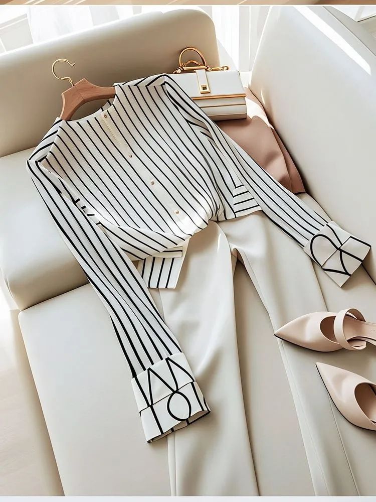 Damenbekleidung Herbstoutfit salzig leicht reifes Alter reduziert ein komplettes Set hochwertiger Hemd- und Hosen-Zweiteileranzüge im Frühherbst_voghion.com
