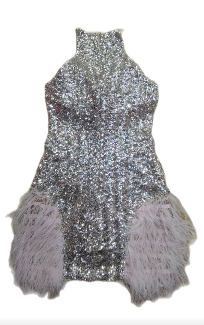 Elegante abito senza maniche in rete con paillettes e finiture in piume per feste ed eventi serali – Mini abito aderente sexy con scollo a V e decorazioni in strass_voghion.com